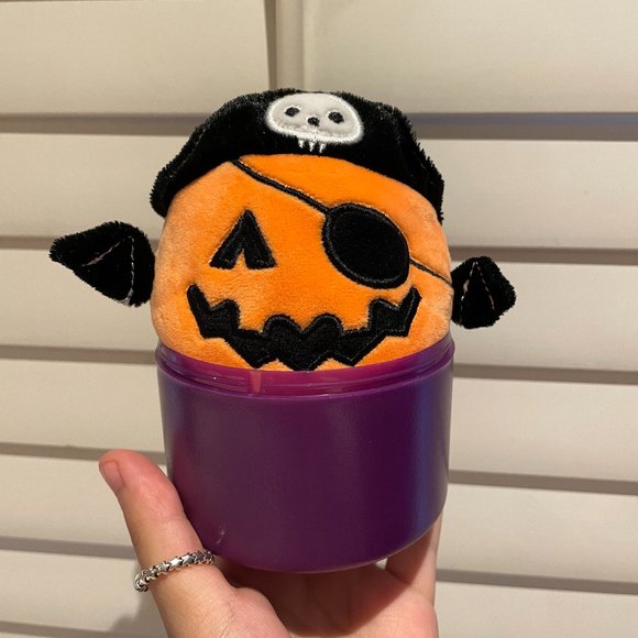 Paxton the Pumpkin Mystery Squishmallow - Picture 2 of 2
